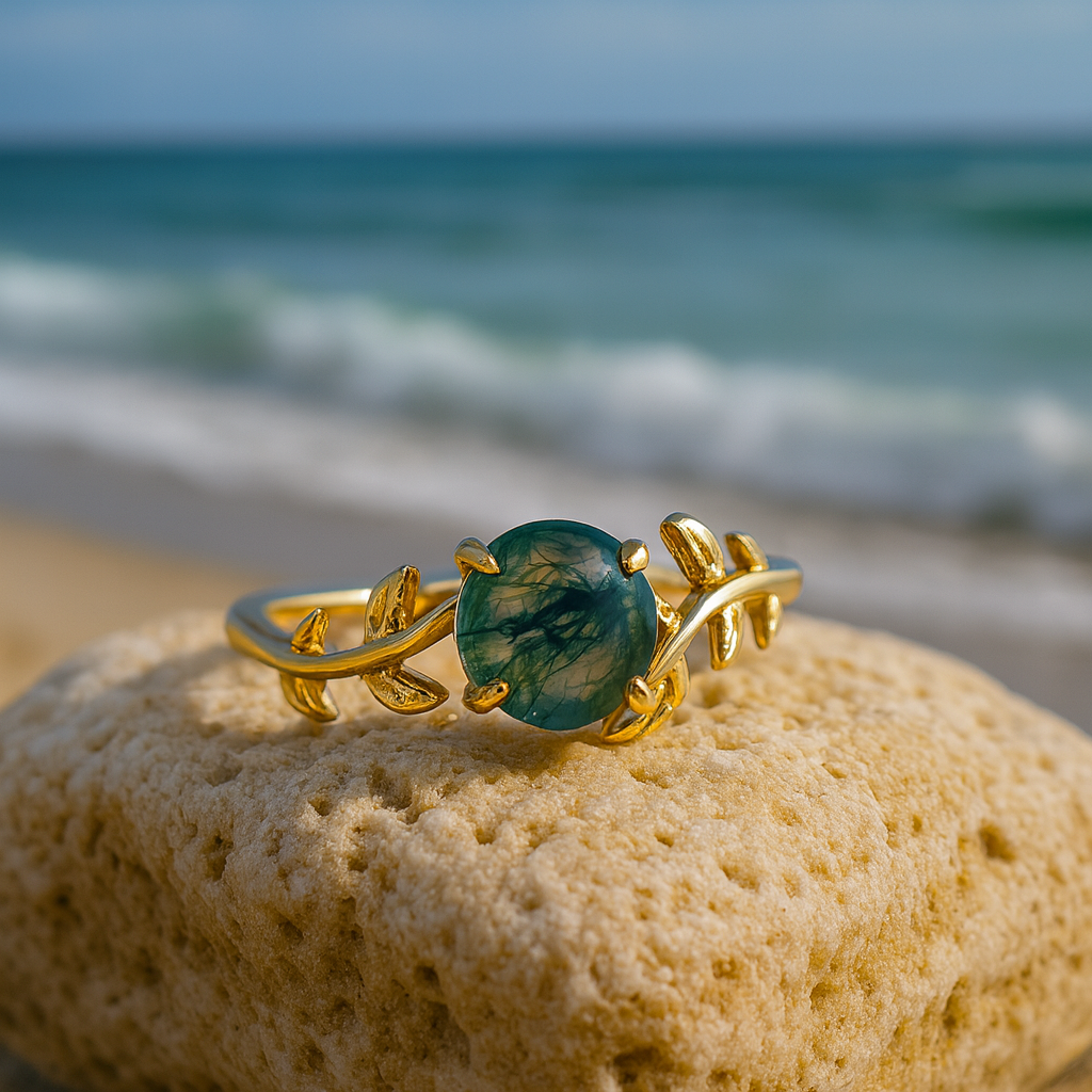 Emerald Breeze β Leaf-Inspired Golden Ring with Green Agate