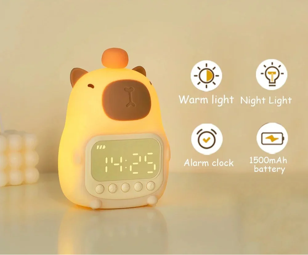Comfortable Capybara Lamp