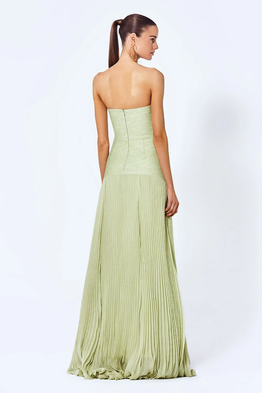 Zynella - Sleeveless Maxi Dress with Low Waist