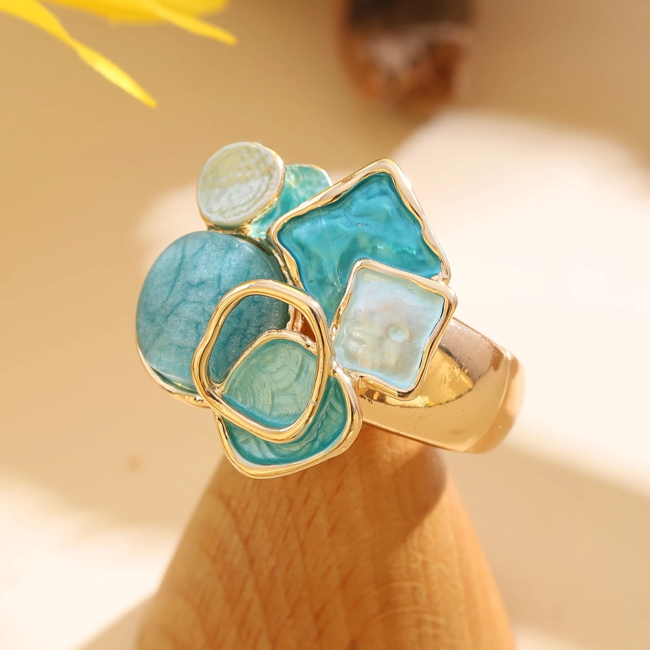 Luminous Blue & White Elegance Ring