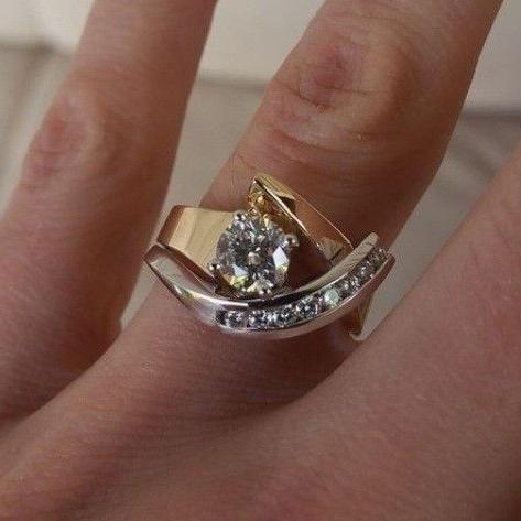Alizee | Irregular Vintage Sparkle Ring