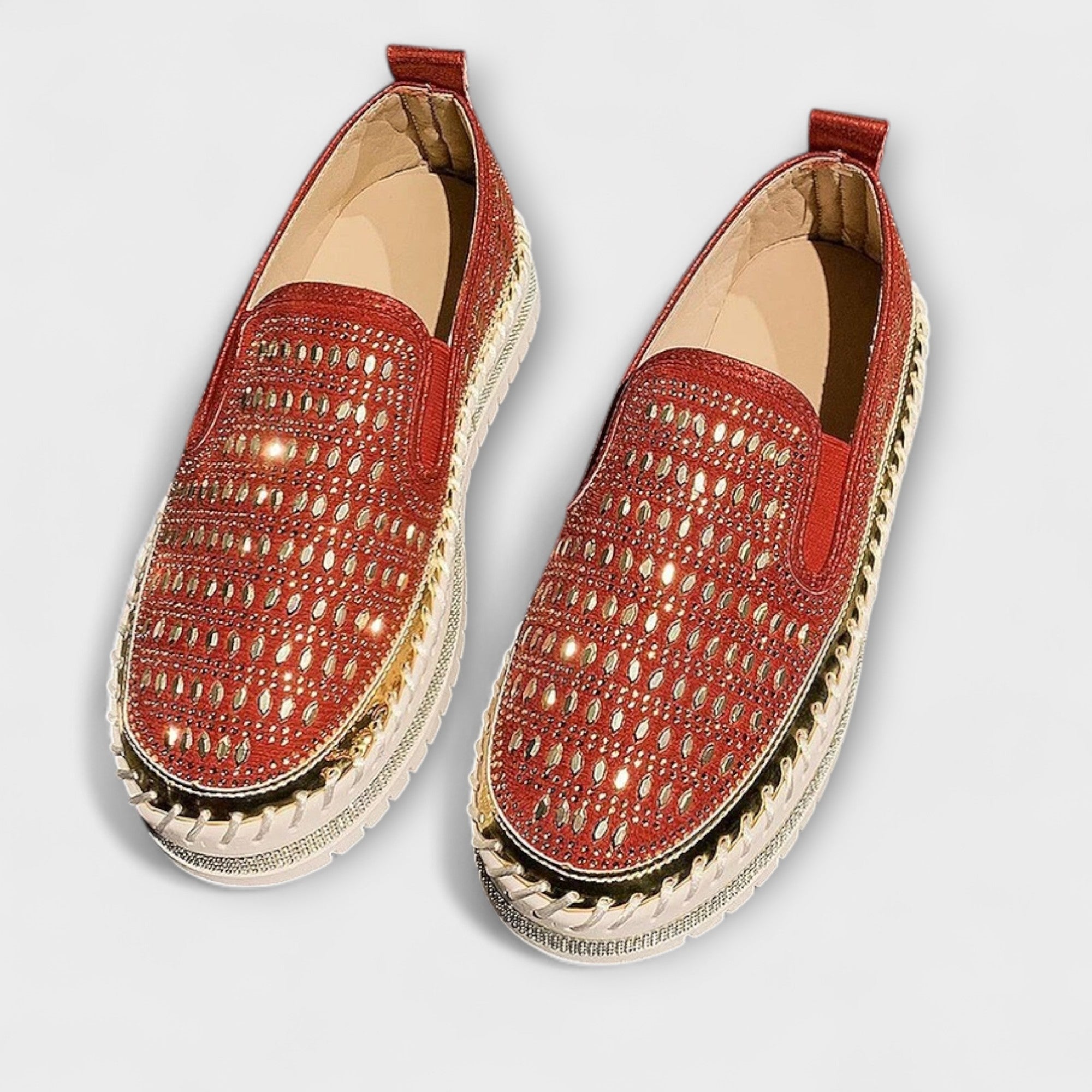 Kenna – Round Toe Cap Decorated with Rhinestones