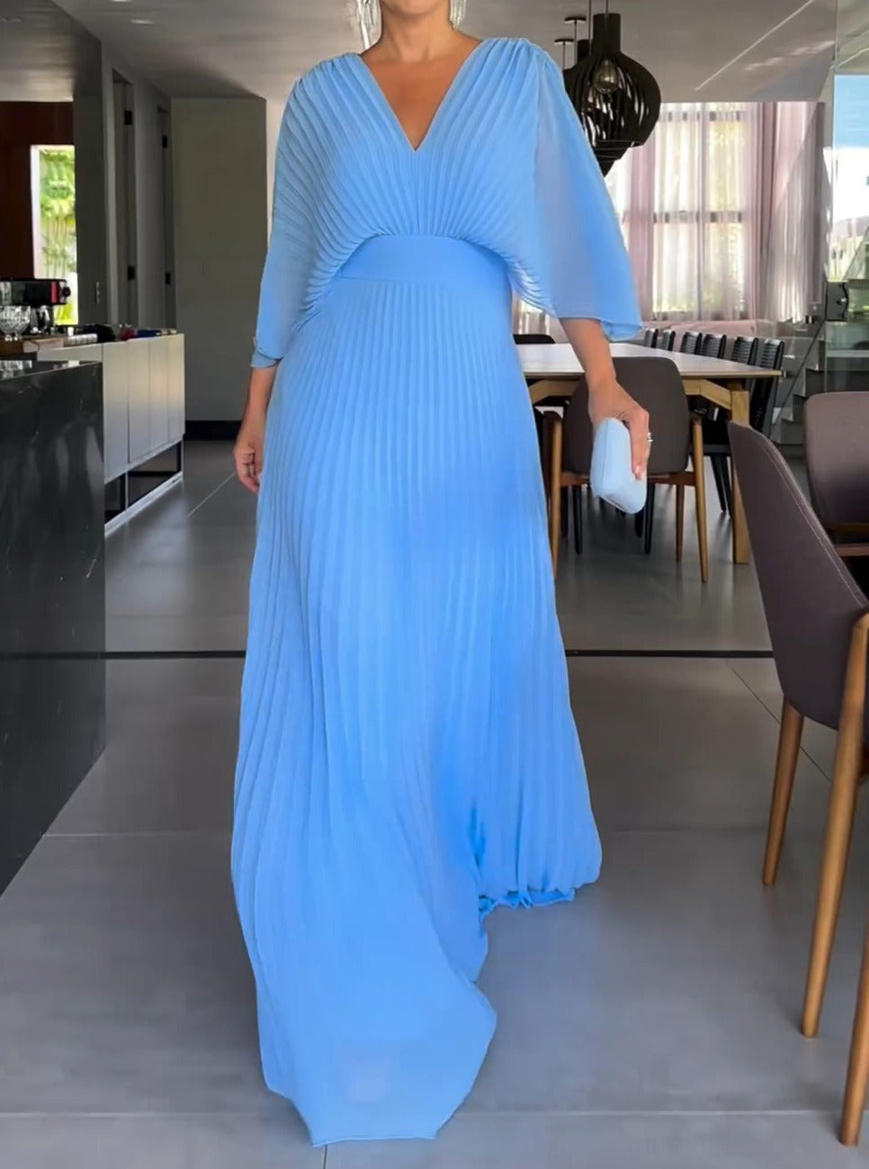 Sassa - Floating Ribbed Dress with V-Neck